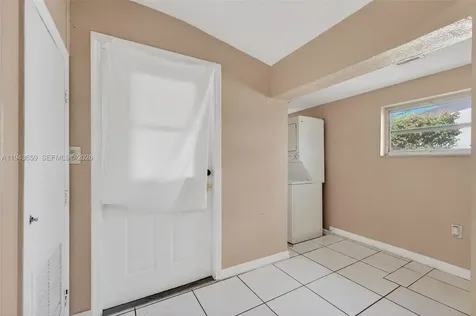 890 NW 35th Avenue Lauderhill FL 33311