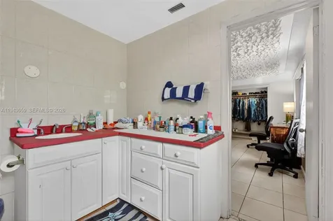 890 NW 35th Avenue Lauderhill FL 33311