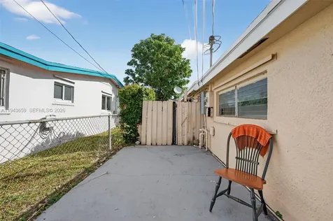 890 NW 35th Avenue Lauderhill FL 33311