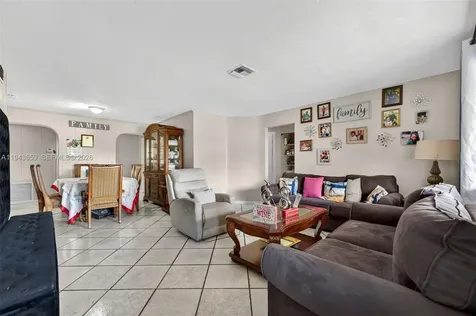 890 NW 35th Avenue Lauderhill FL 33311