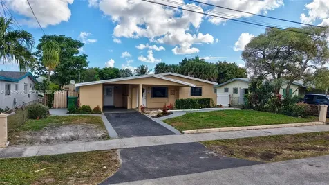 890 NW 35th Avenue Lauderhill FL 33311