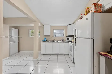 890 NW 35th Avenue Lauderhill FL 33311