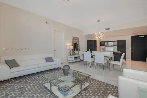 200 Biscayne Boulevard Way Miami FL 33131