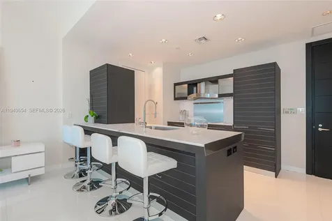 200 Biscayne Boulevard Way Miami FL 33131