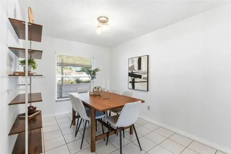 935 Amy Ridge Court Kissimmee FL 34747