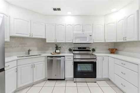 935 Amy Ridge Court Kissimmee FL 34747