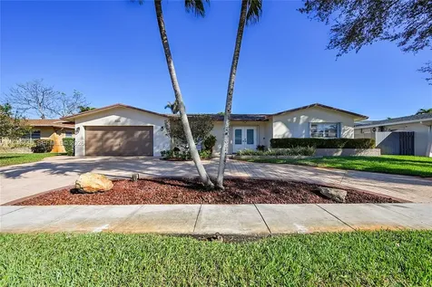 11121 NW 19th Street Pembroke Pines FL 33026