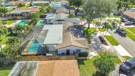 11121 NW 19th Street Pembroke Pines FL 33026