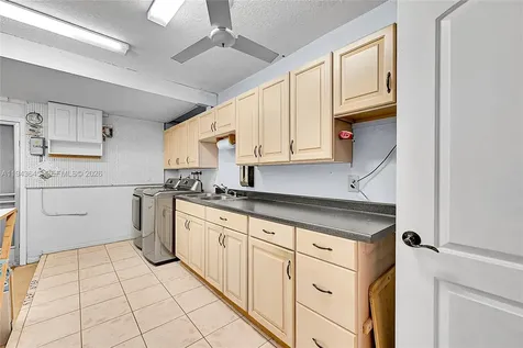 11121 NW 19th Street Pembroke Pines FL 33026