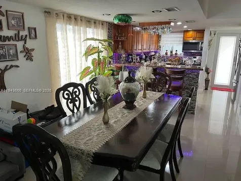 4211 W 10th Lane Hialeah FL 33012