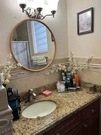 4211 W 10th Lane Hialeah FL 33012