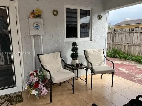 4211 W 10th Lane Hialeah FL 33012