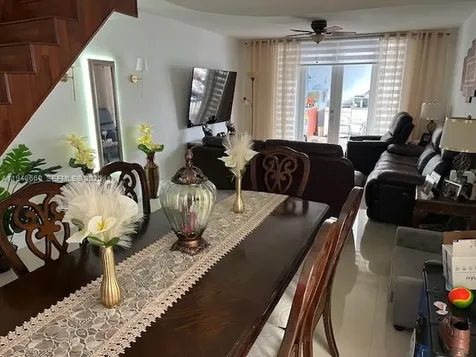 4211 W 10th Lane Hialeah FL 33012
