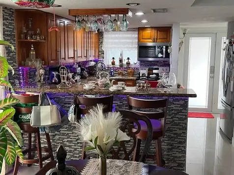 4211 W 10th Lane Hialeah FL 33012