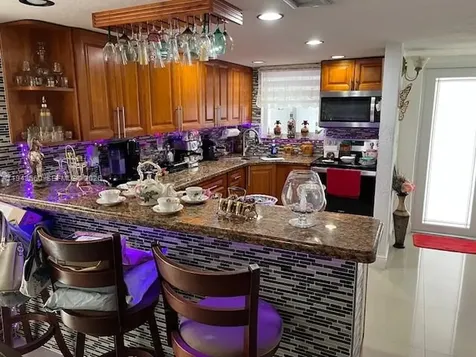 4211 W 10th Lane Hialeah FL 33012