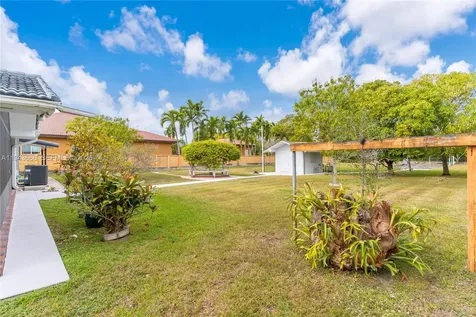 13325 SW 32nd Street Miami FL 33175
