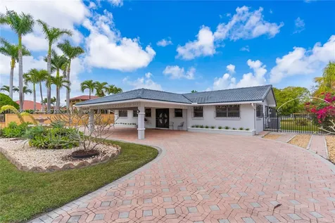 13325 SW 32nd Street Miami FL 33175