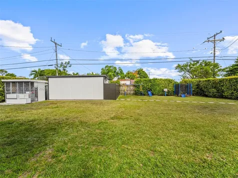 11401 SW 56th Street Miami FL 33165