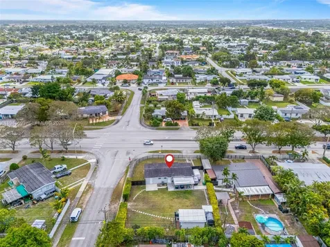 11401 SW 56th Street Miami FL 33165
