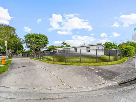 11401 SW 56th Street Miami FL 33165