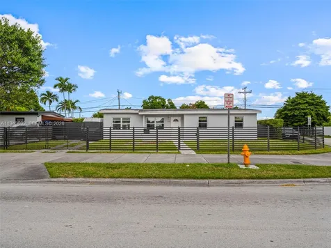11401 SW 56th Street Miami FL 33165
