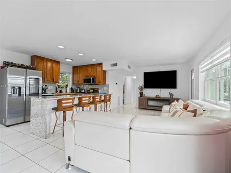 11401 SW 56th Street Miami FL 33165