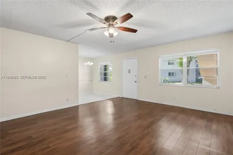 251 SW 132nd Way Pembroke Pines FL 33027