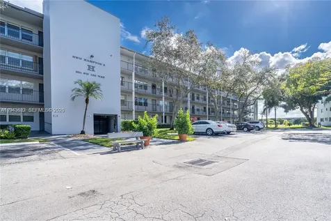 251 SW 132nd Way Pembroke Pines FL 33027