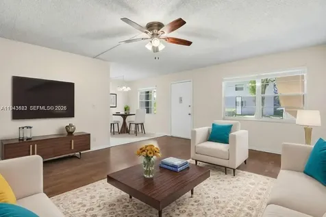 251 SW 132nd Way Pembroke Pines FL 33027