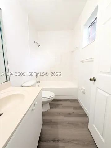825 SW 6th Place Florida City FL 33034