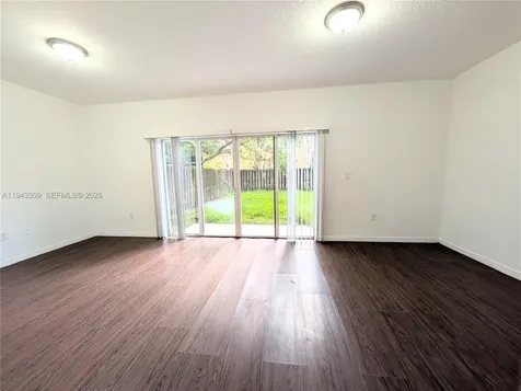 825 SW 6th Place Florida City FL 33034