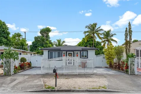 864 E 29th Street Hialeah FL 33013