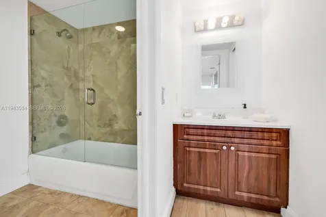 5445 Collins Avenue Miami Beach FL 33140