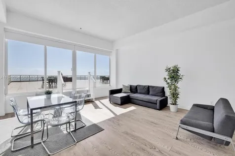 5445 Collins Avenue Miami Beach FL 33140