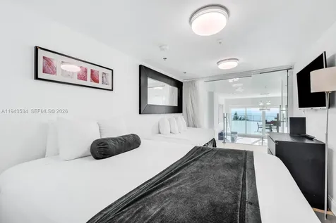 5445 Collins Avenue Miami Beach FL 33140