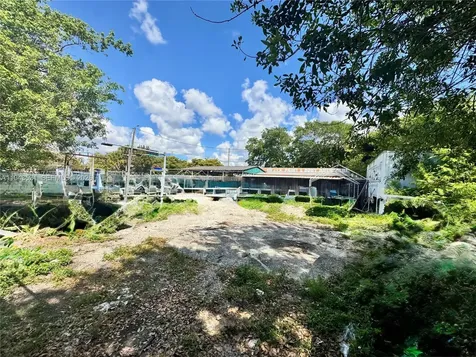 6501 NW 7th Avenue Miami FL 33150
