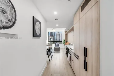 225 N Miami Avenue Miami FL 33128