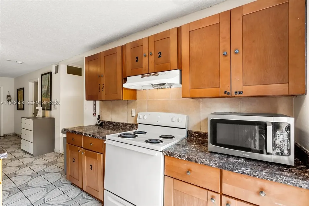 1112 NE 5th Avenue Fort Lauderdale FL 33304