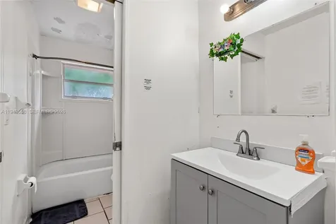 1112 NE 5th Avenue Fort Lauderdale FL 33304