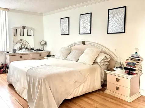 301 174th Street Sunny Isles Beach FL 33160