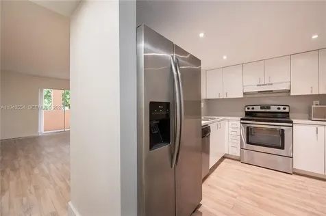 1 Alhambra Circle Coral Gables FL 33134