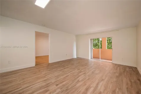 1 Alhambra Circle Coral Gables FL 33134
