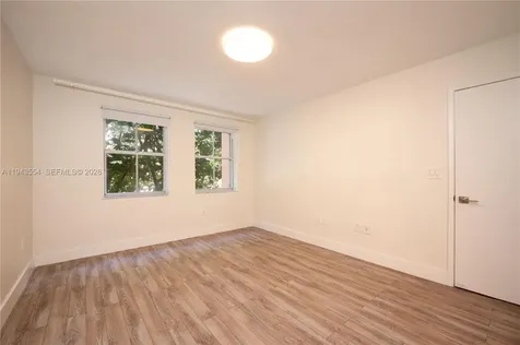 1 Alhambra Circle Coral Gables FL 33134