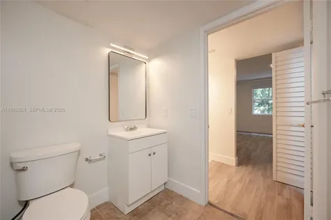 1 Alhambra Circle Coral Gables FL 33134