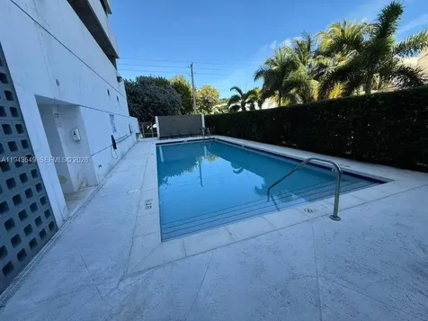 36 NW 6th Avenue Miami FL 33128