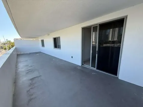 36 NW 6th Avenue Miami FL 33128