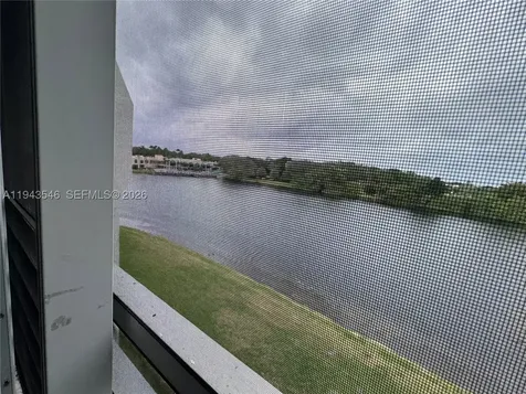 9450 Poinciana Place Davie FL 33324