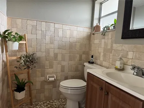 9450 Poinciana Place Davie FL 33324