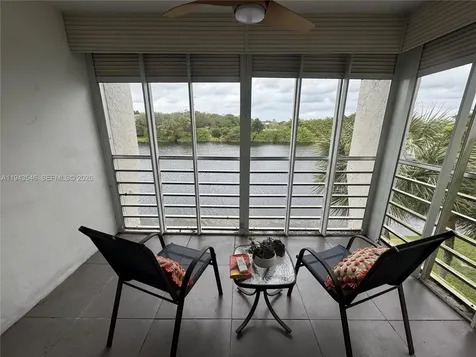 9450 Poinciana Place Davie FL 33324
