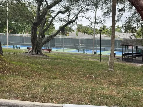 9450 Poinciana Place Davie FL 33324